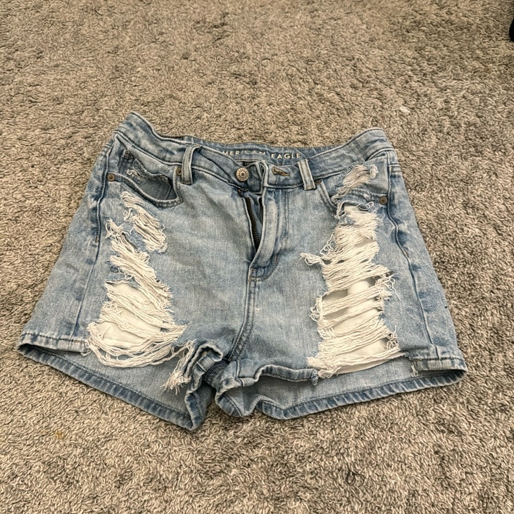 American eagle distressed shorts